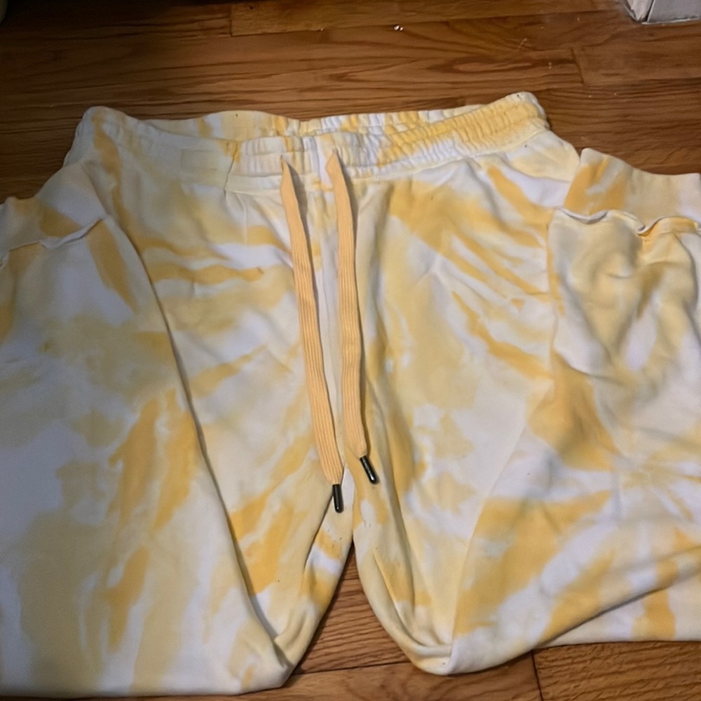 Yellow tie die sweatpants
